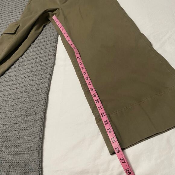 Spanx Stretch Twill Cropped Wide Leg Cargo Pants Women's Small Casual Travel - Picture 4 of 10